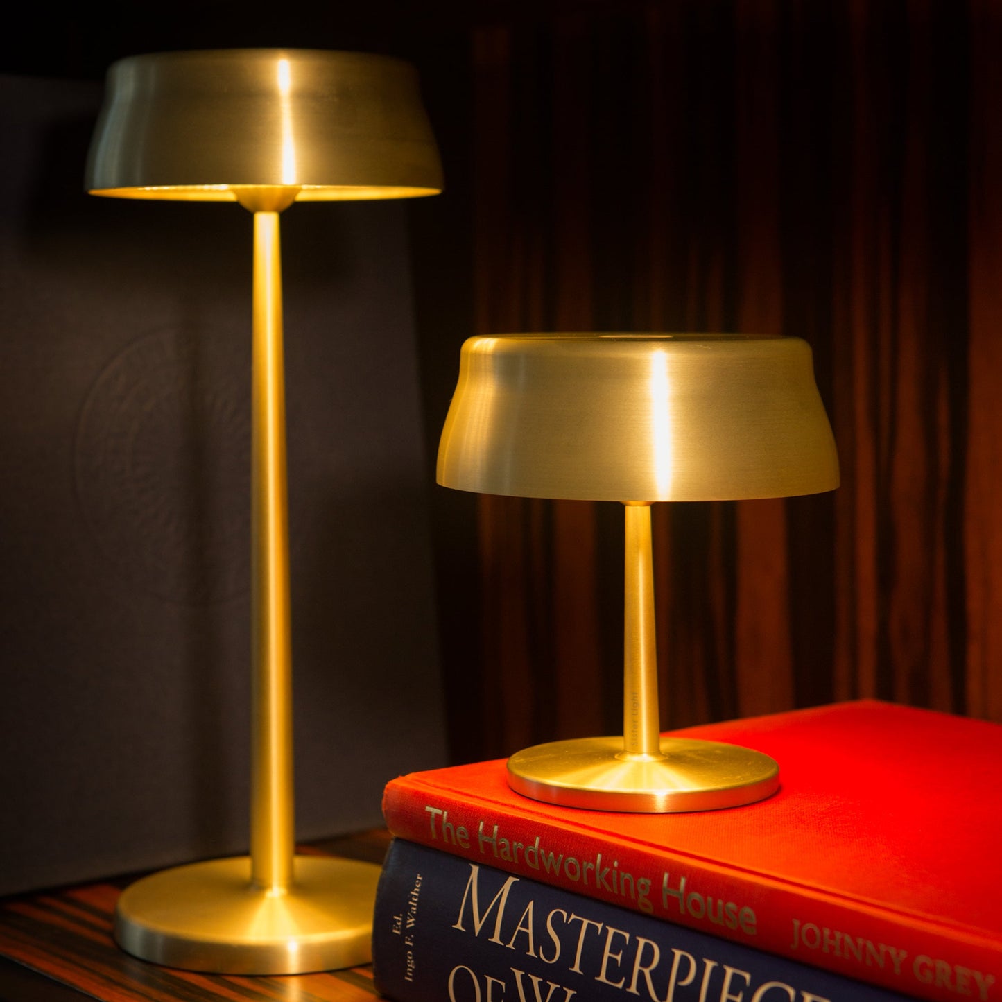 artjar Sister Light Wi-Fi mini table lamp